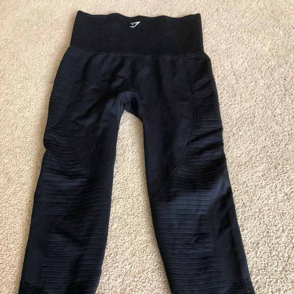 Gymshark Energy Seamless, black, small, 3/4 length- official & authentic - Picture 1 of 3